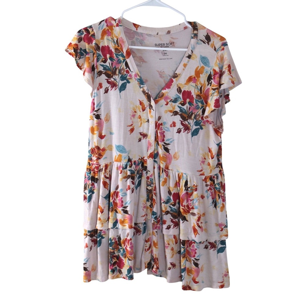 Torrid Super Soft Knit Floral Tiered Babydoll Top Button Front V-Neck Pink 00 - Picture 2 of 9